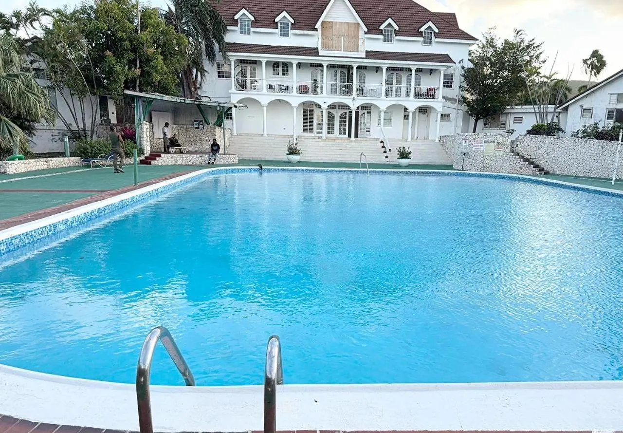 Seacastle Beach Penthouse Montego Bay
